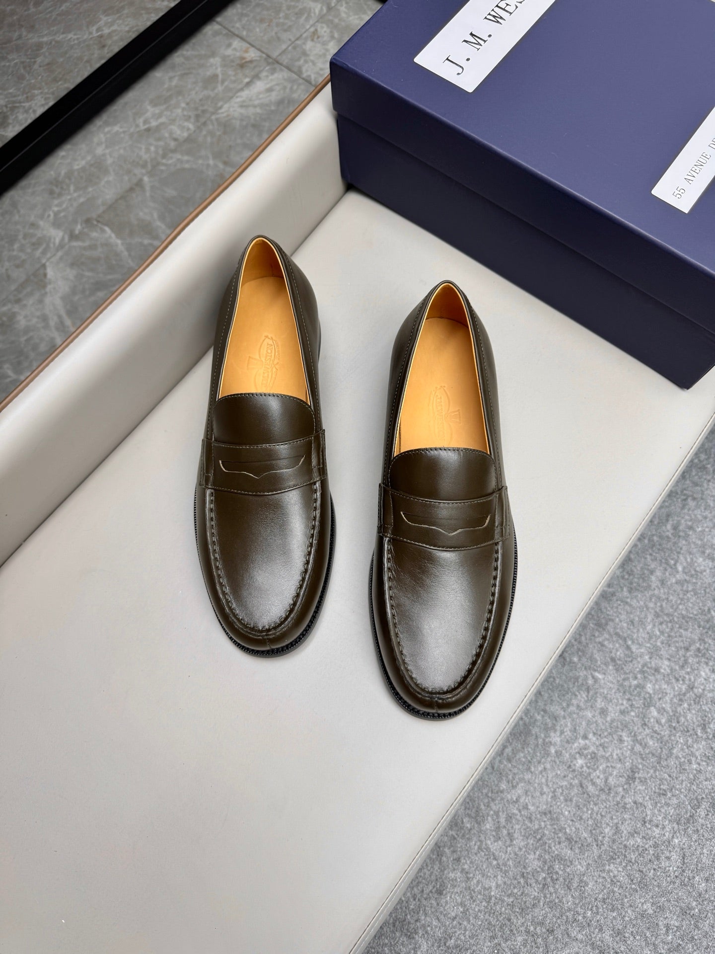 Mocassin 180 en cuir brun militaire