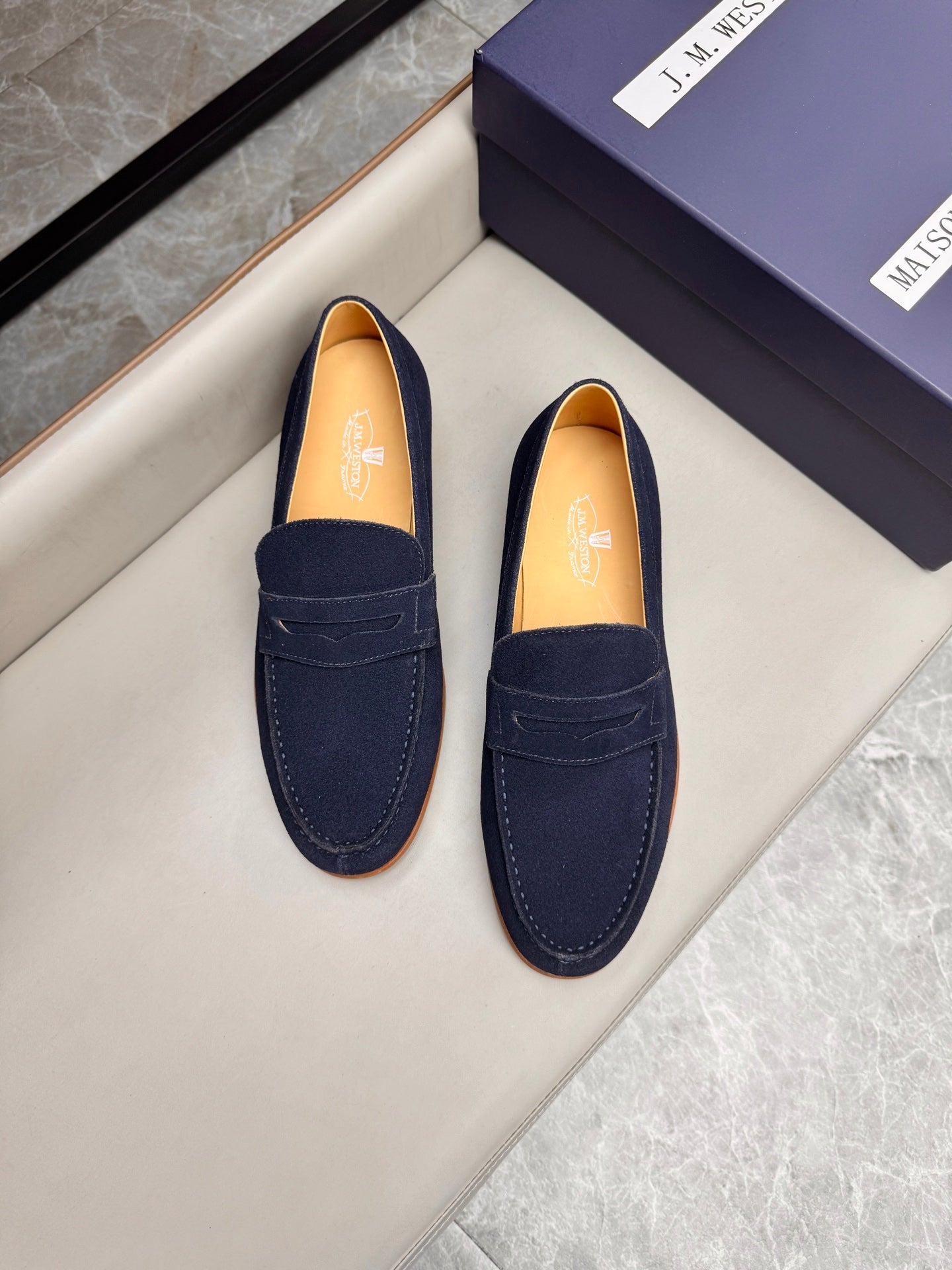 Mocassin 180 en daim bleu nuit