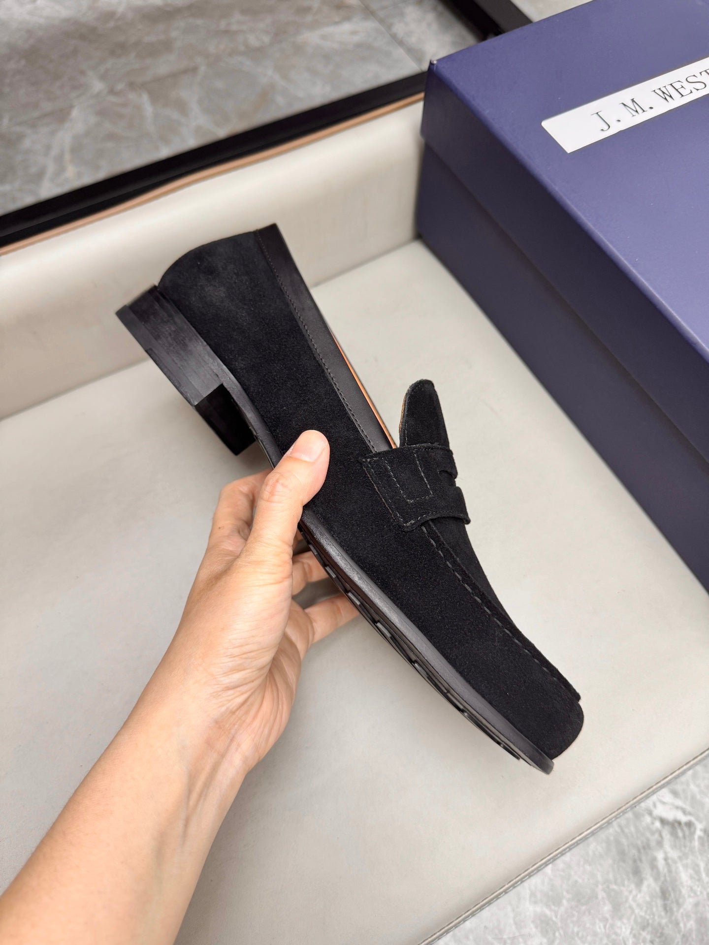 Mocassin 180 en daim noir