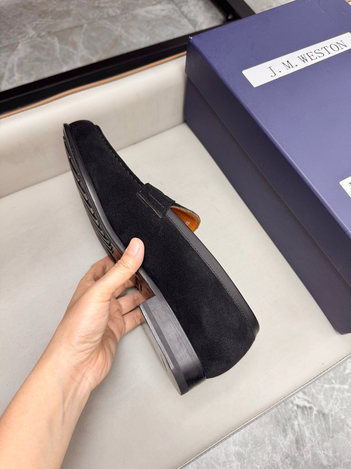 Mocassin 180 en daim noir