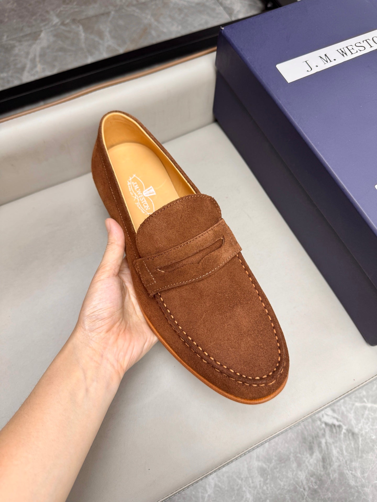 Mocassin 180 en daim marron clair