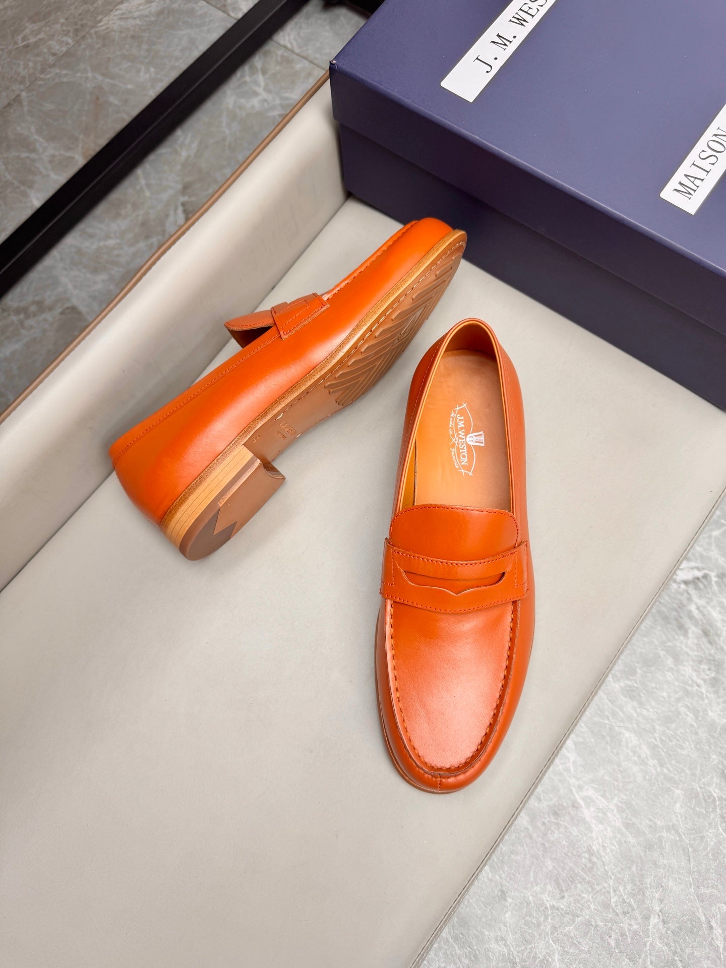 Mocassin 180 en cuir orange