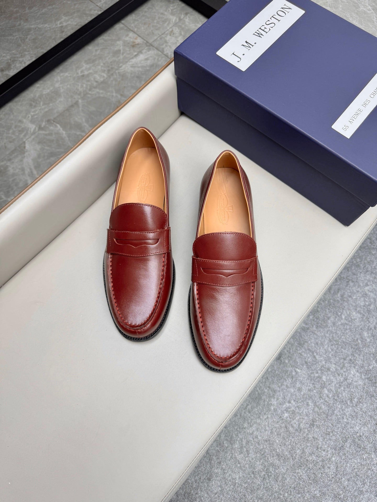 Mocassin 180 en cuir bordeaux