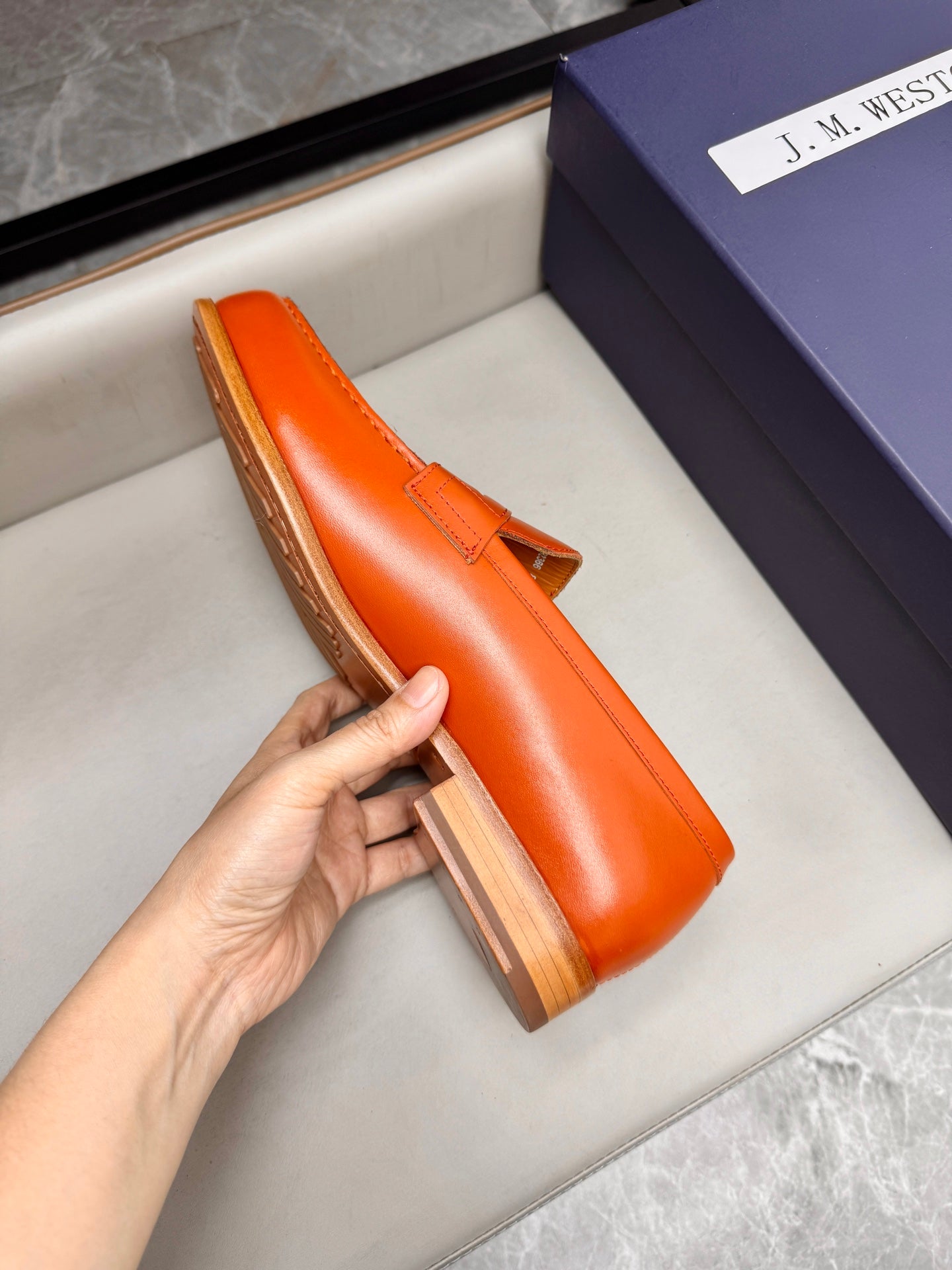 Mocassin 180 en cuir orange
