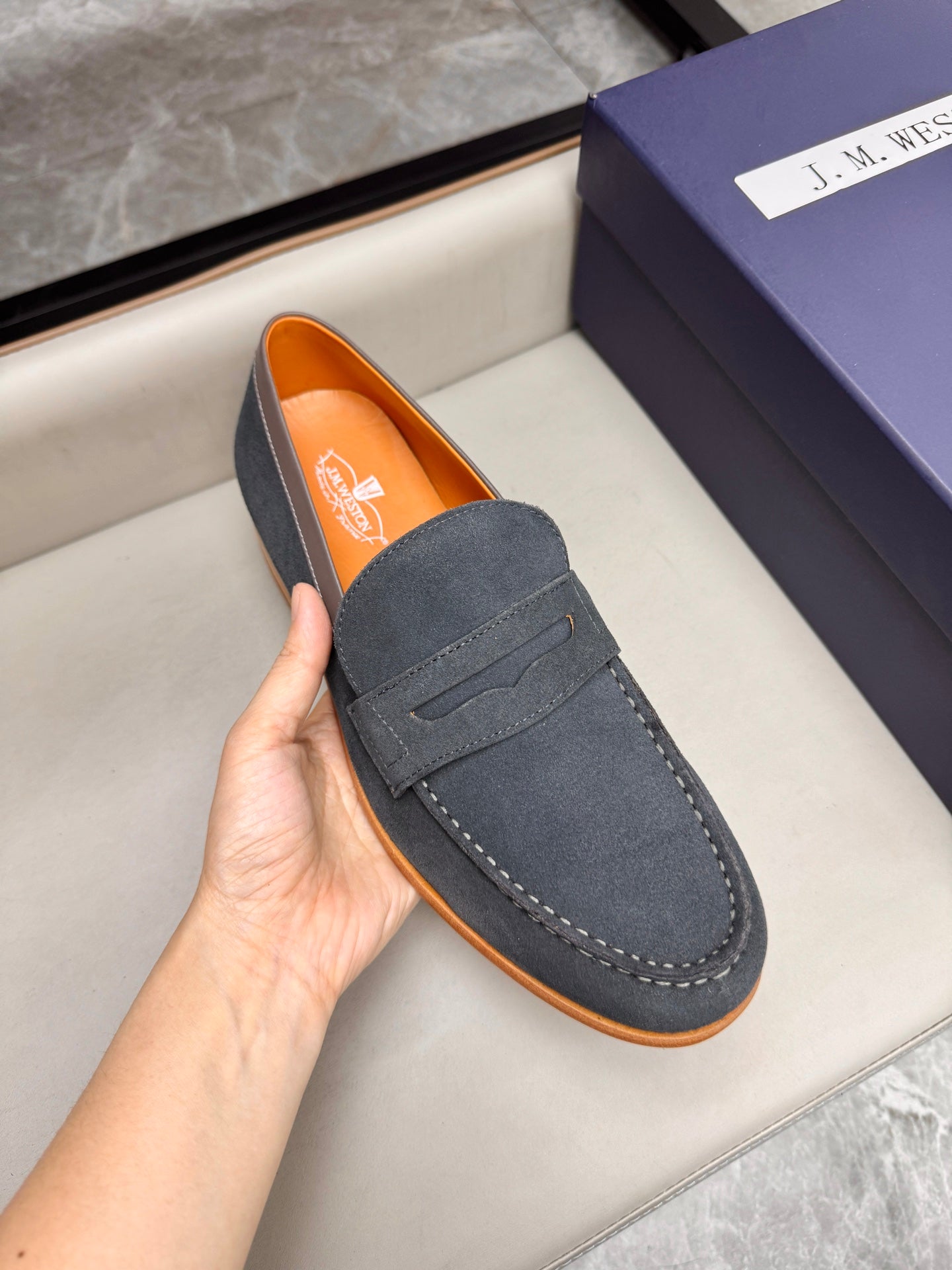 Mocassin 180 en daim gris foncé