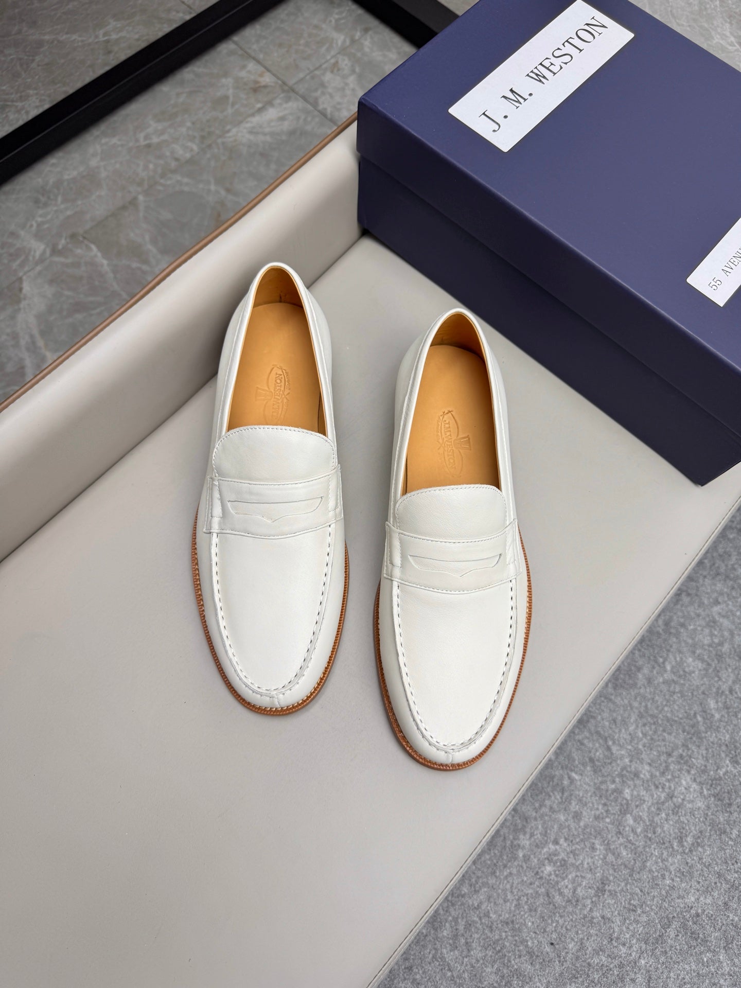Mocassin 180 en cuir blanc cassé