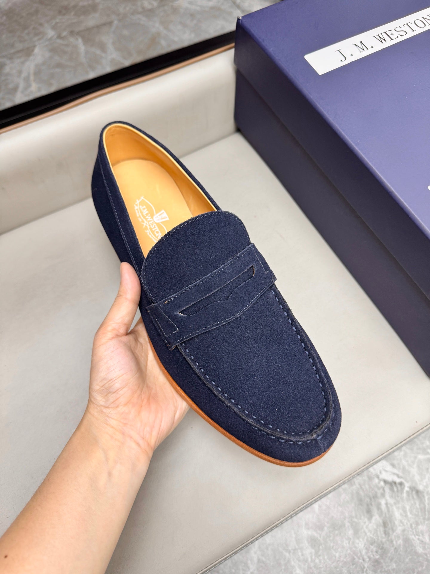Mocassin 180 en daim bleu nuit