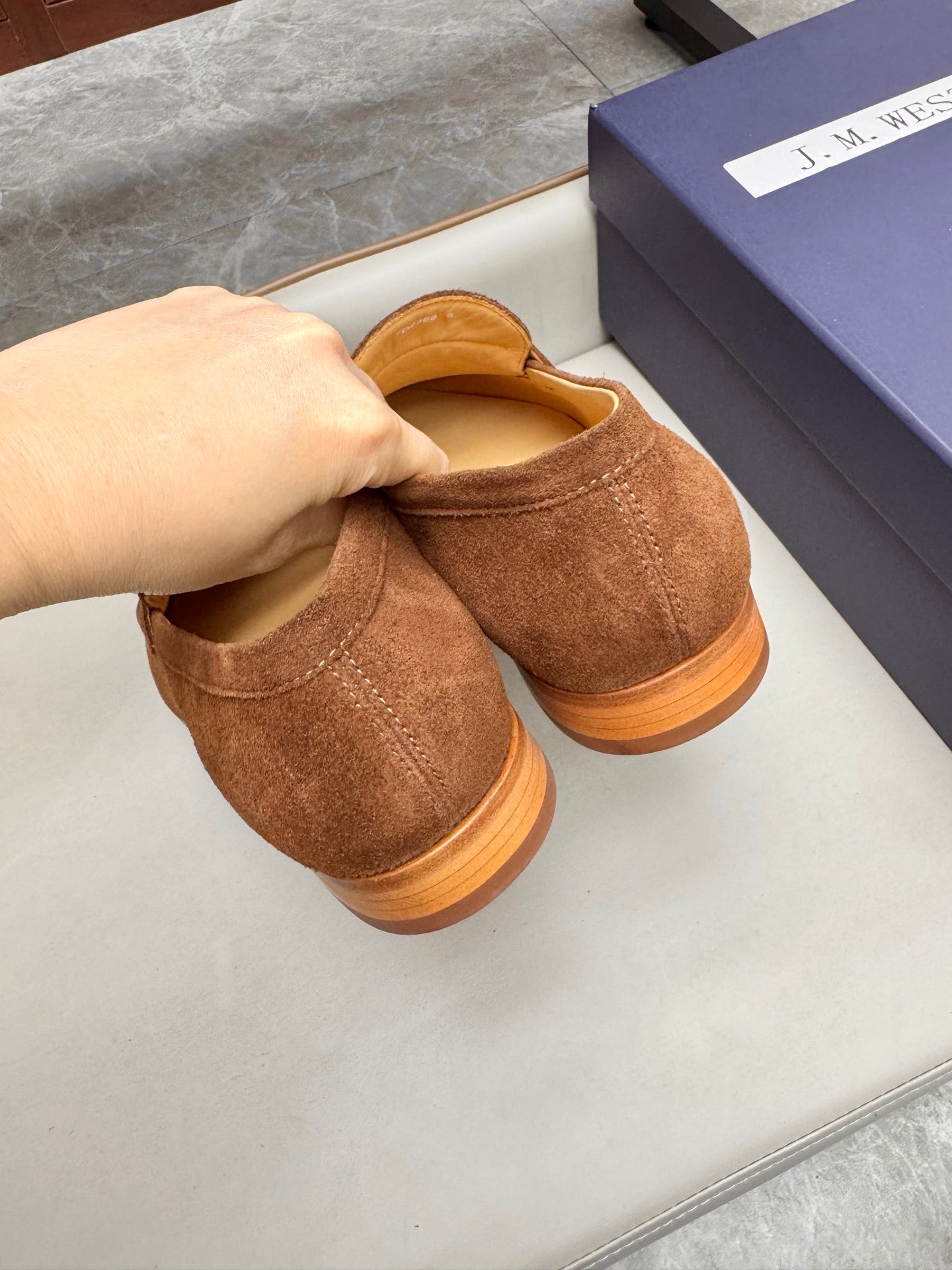 Mocassin 180 en daim marron clair