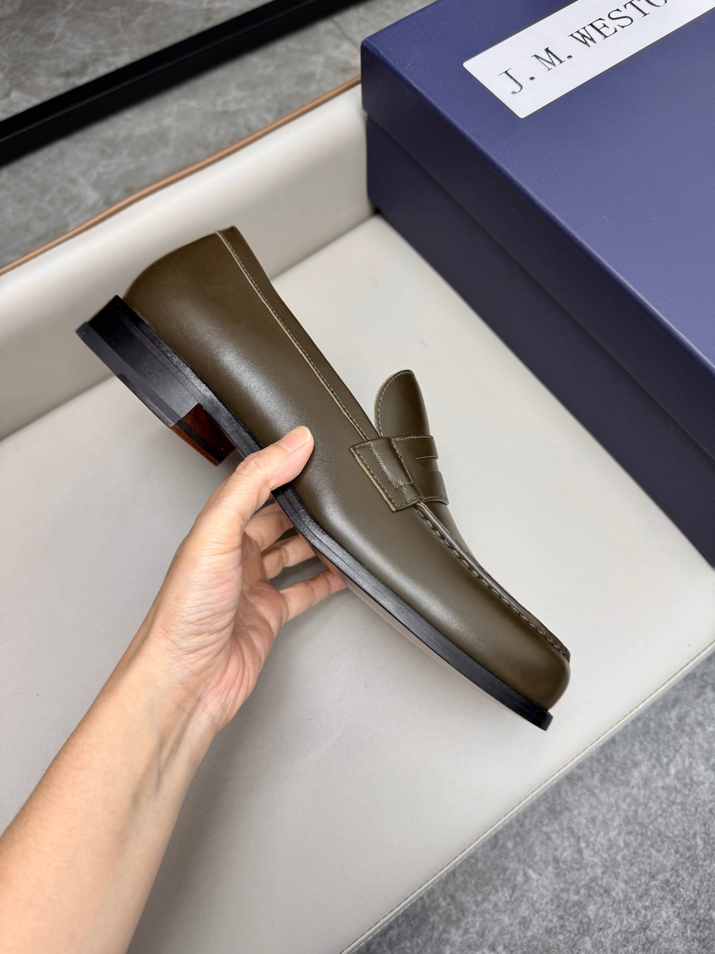 Mocassin 180 en cuir brun militaire