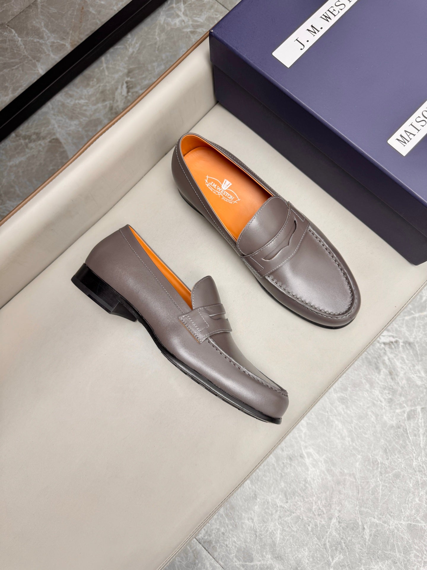Mocassin 180 en cuir gris anthracite