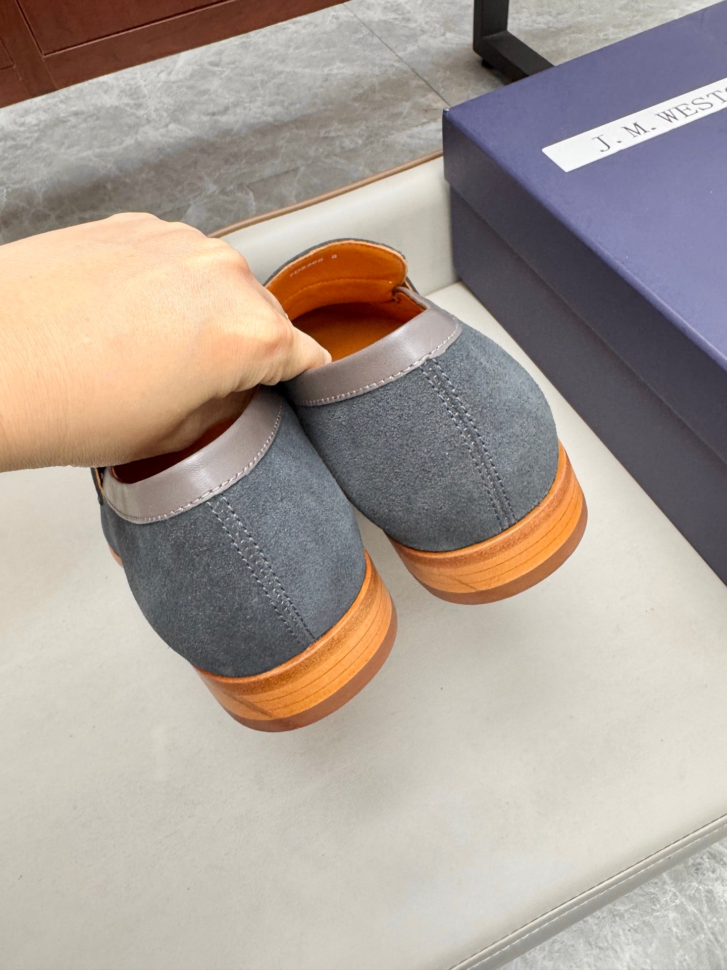 Mocassin 180 en daim gris foncé